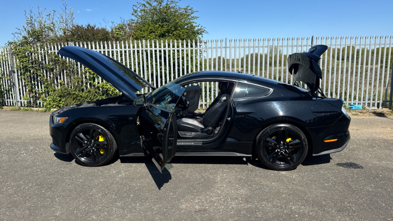 Ford Mustang 2.3 EcoBoost 2dr Auto Petrol Coupe